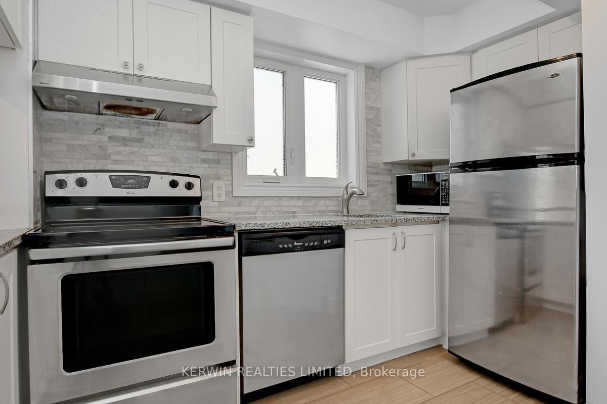 Photo 8 of Unit 7, 190 Briston Private, Ottawa, Hunt Club Park — HOMEH