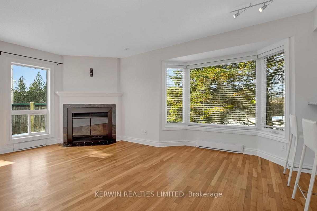 Photo 13 of Unit 7, 190 Briston Private, Ottawa, Hunt Club Park — HOMEH