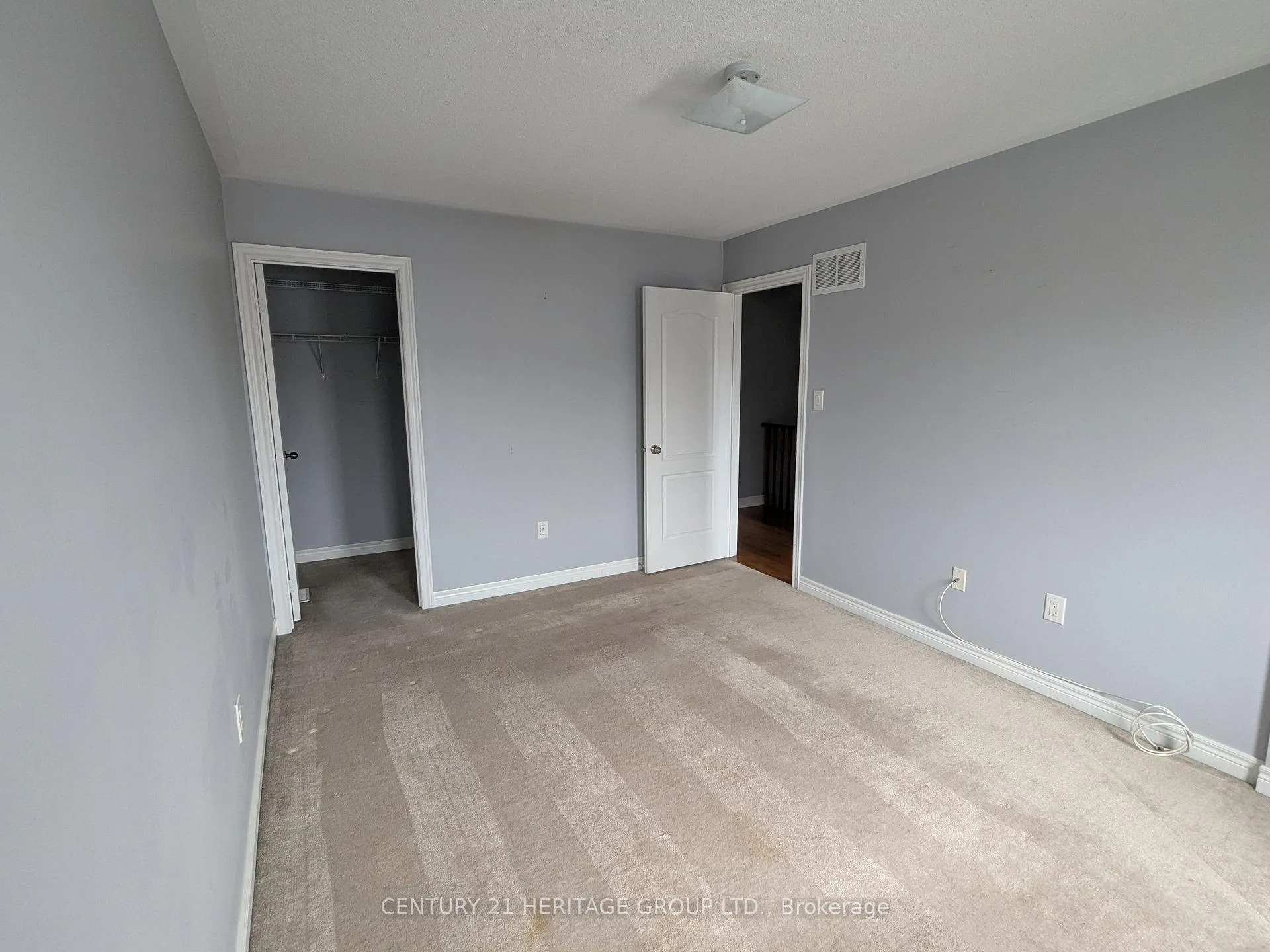 Photo 11 of 93 Pearcey Crescent, Barrie, West Bayfield — HOMEH