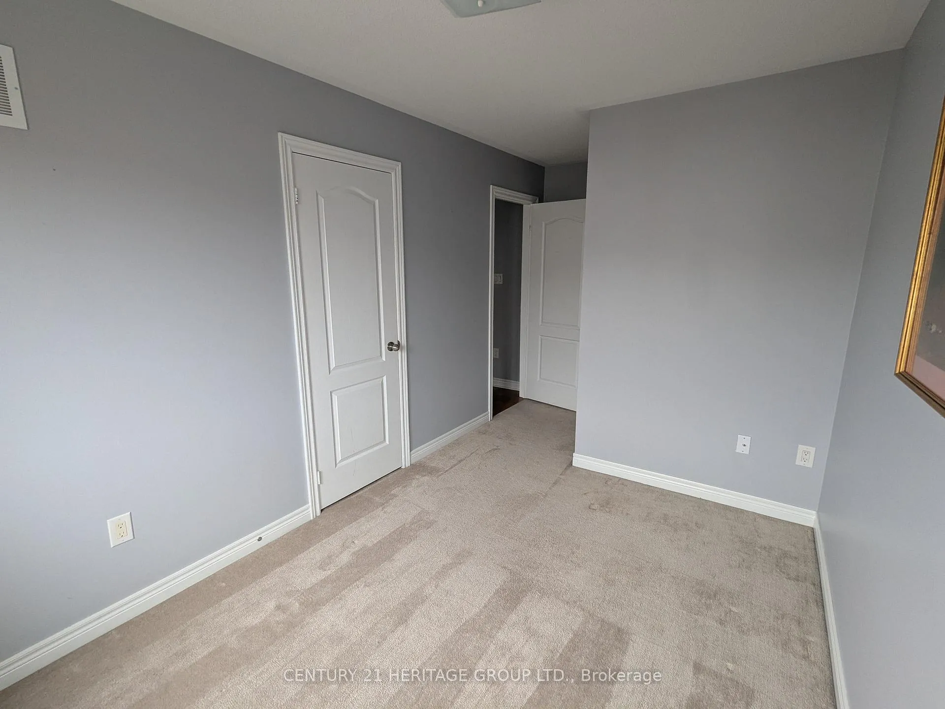 Photo 15 of 93 Pearcey Crescent, Barrie, West Bayfield — HOMEH