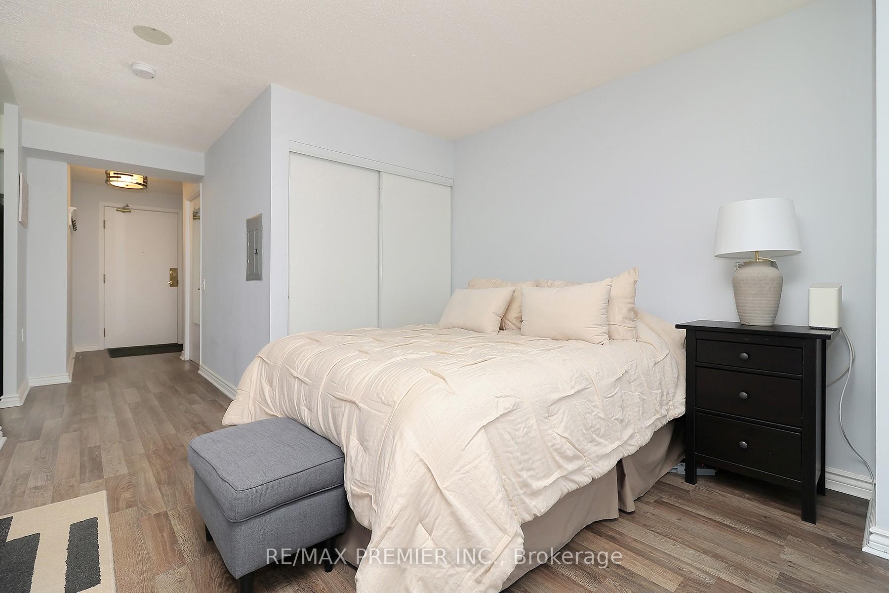 Photo 2 of Unit 721, 650 Lawrence Avenue, Toronto, Englemount-Lawrence — HOMEH