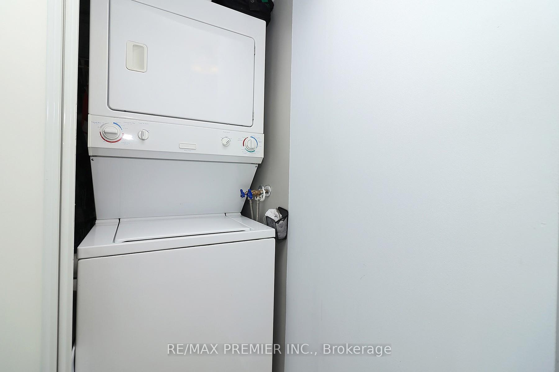 Photo 9 of Unit 721, 650 Lawrence Avenue, Toronto, Englemount-Lawrence — HOMEH