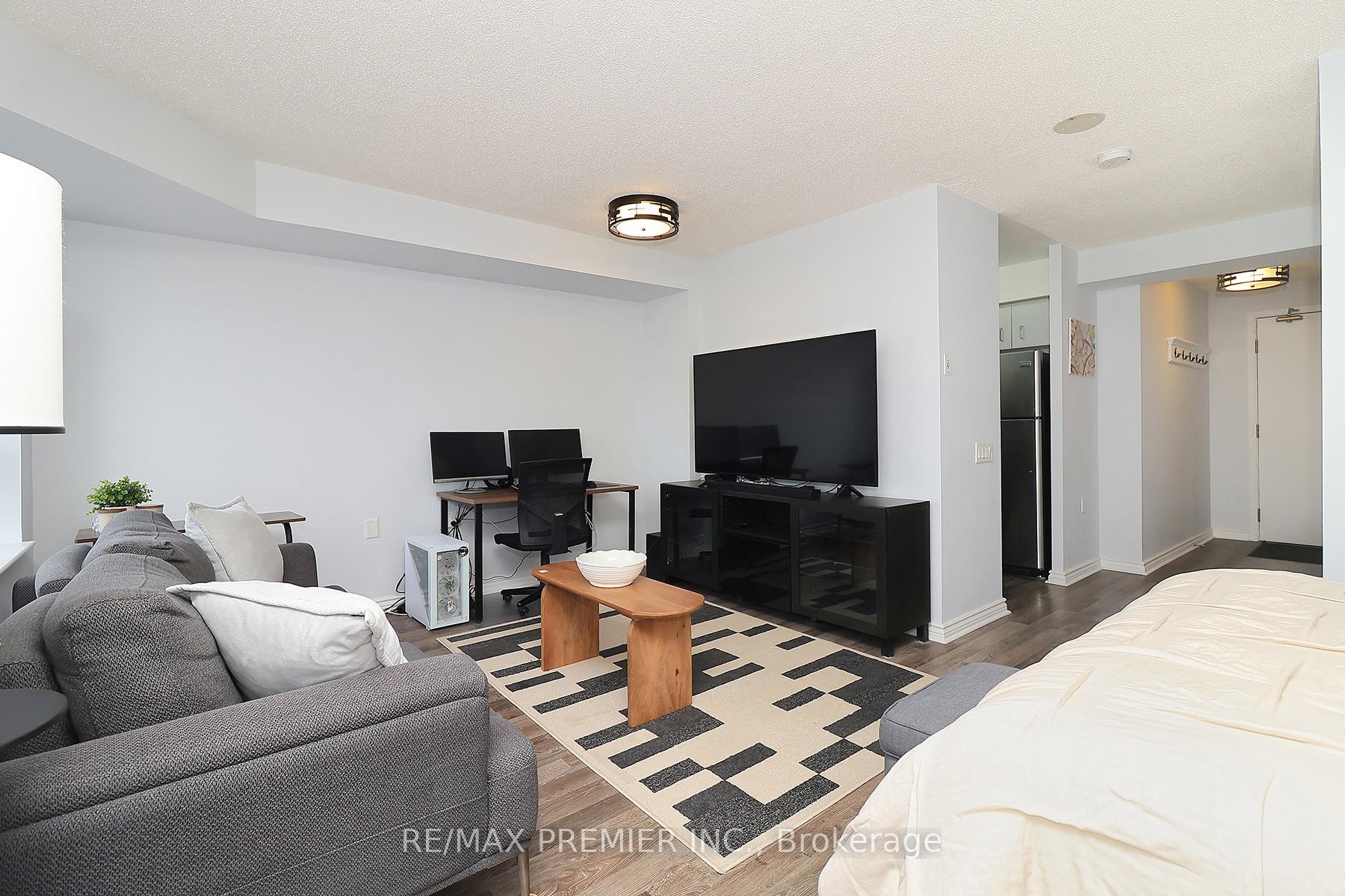 Photo 13 of Unit 721, 650 Lawrence Avenue, Toronto, Englemount-Lawrence — HOMEH