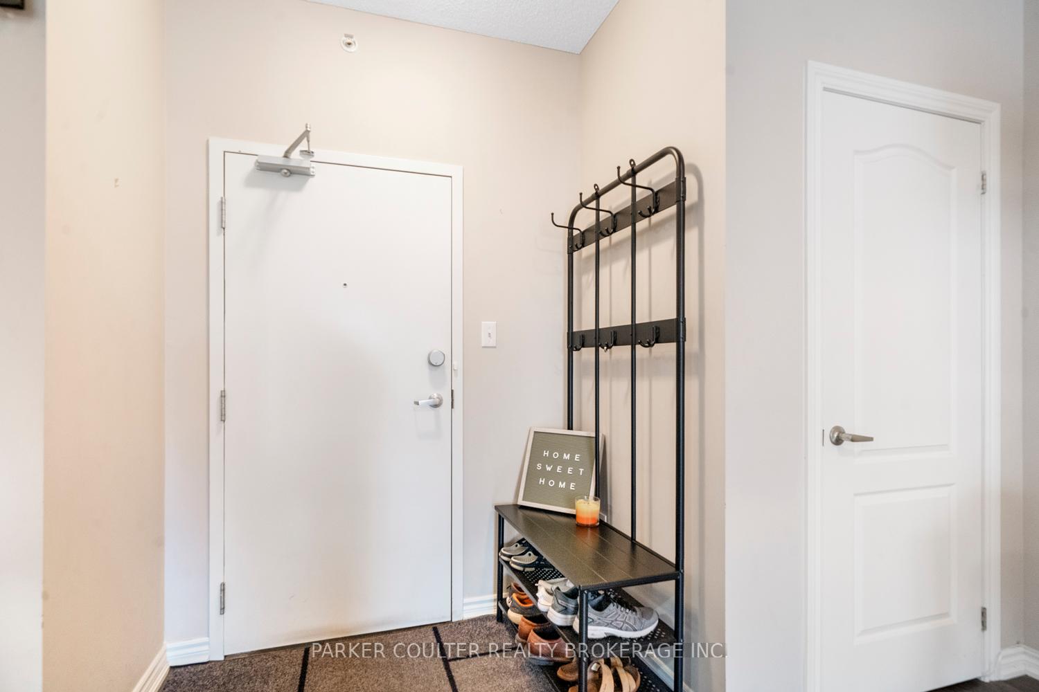 Photo 6 of Unit 209, 43 Ferndale Drive S, Barrie, Ardagh — HOMEH