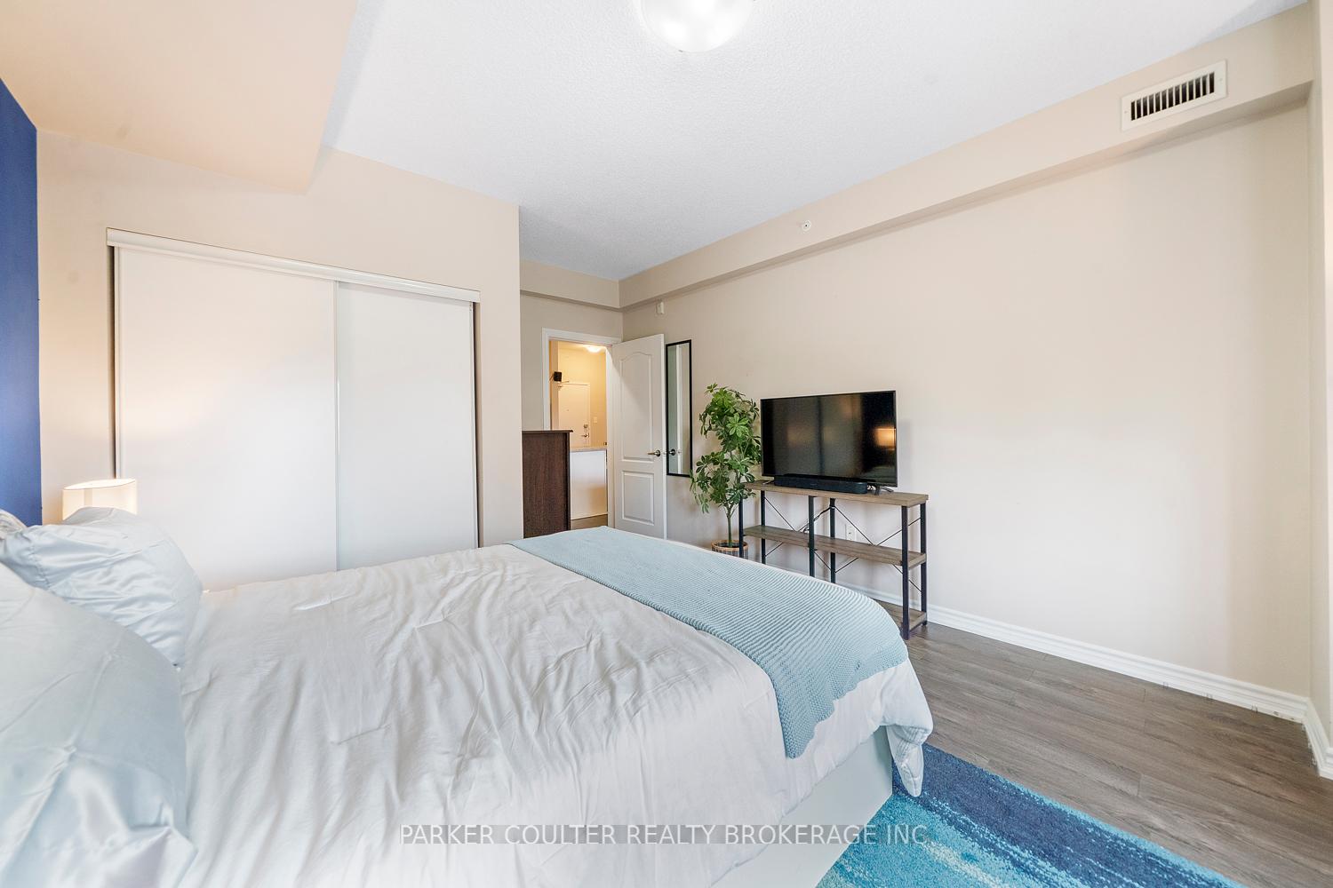 Photo 14 of Unit 209, 43 Ferndale Drive S, Barrie, Ardagh — HOMEH