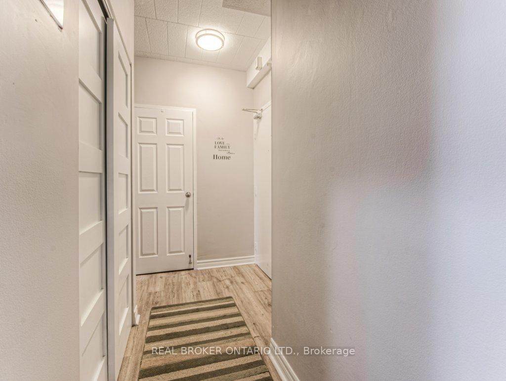 Photo 9 of Unit 702, 29 West Avenue W, Kitchener — HOMEH