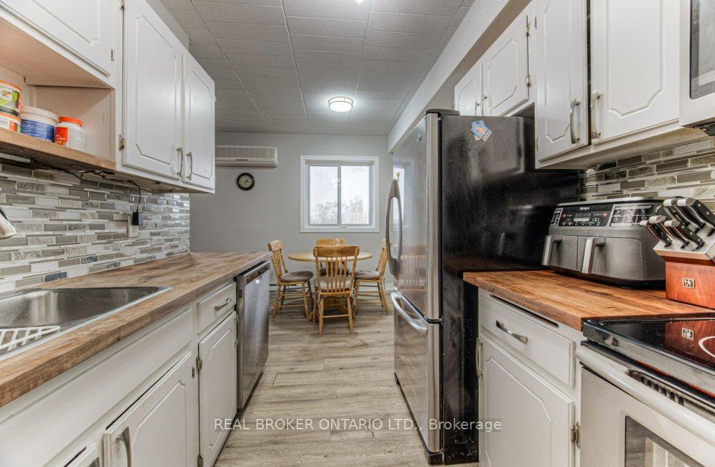 Photo 16 of Unit 702, 29 West Avenue W, Kitchener — HOMEH