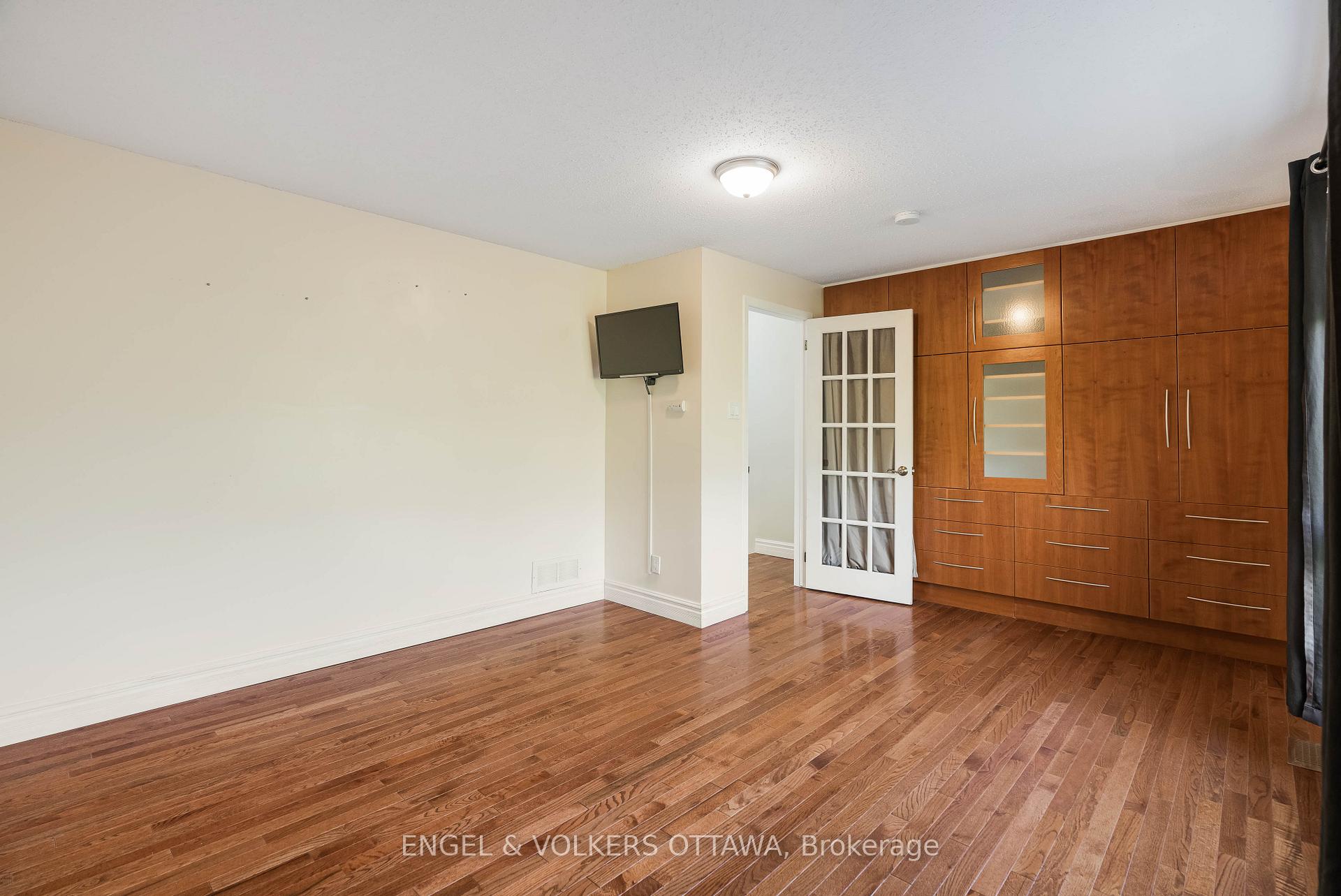 Photo 17 of Unit D, 30 Castlebrook Lane, Ottawa, Centrepointe — HOMEH