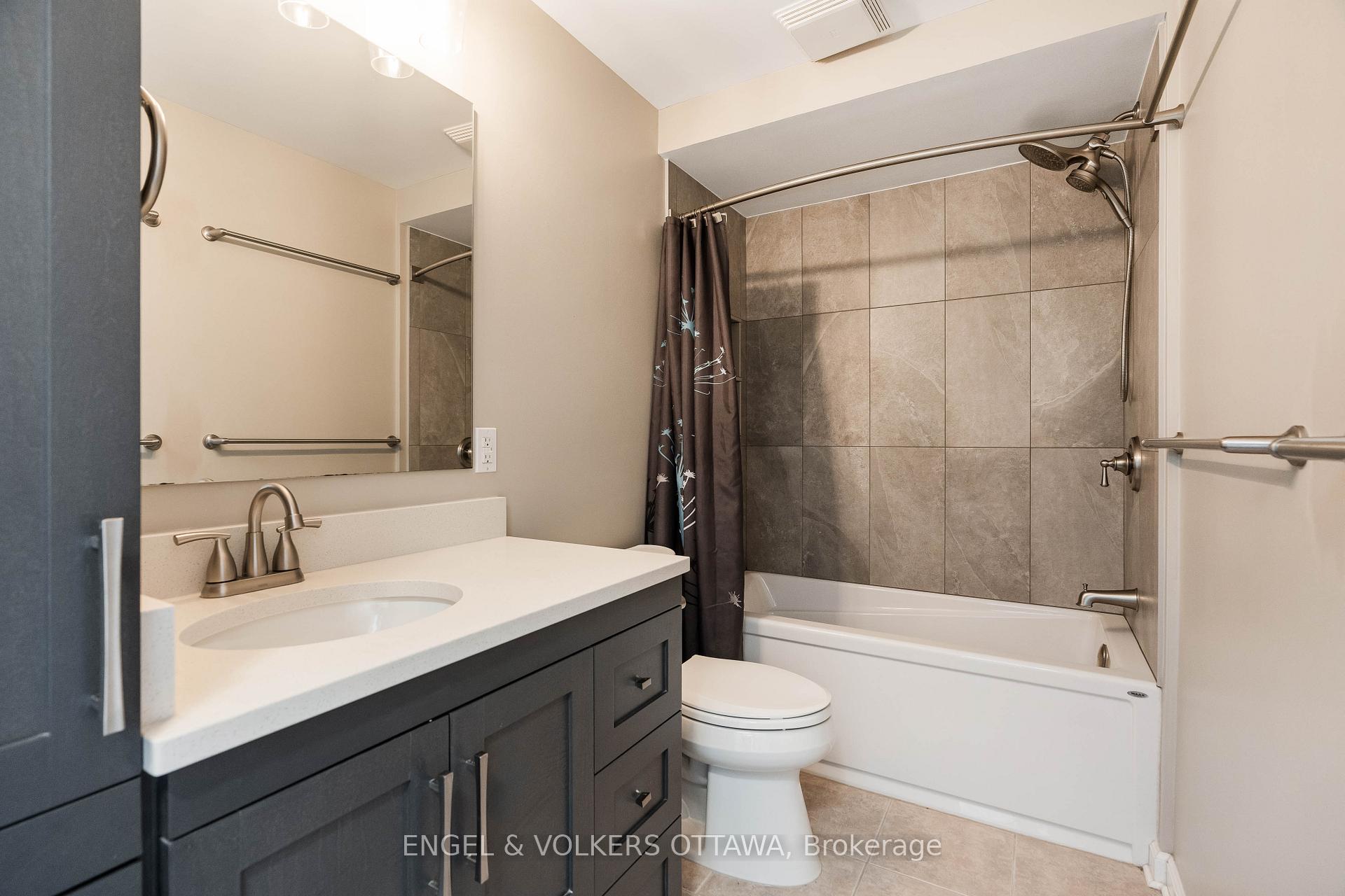 Photo 21 of Unit D, 30 Castlebrook Lane, Ottawa, Centrepointe — HOMEH