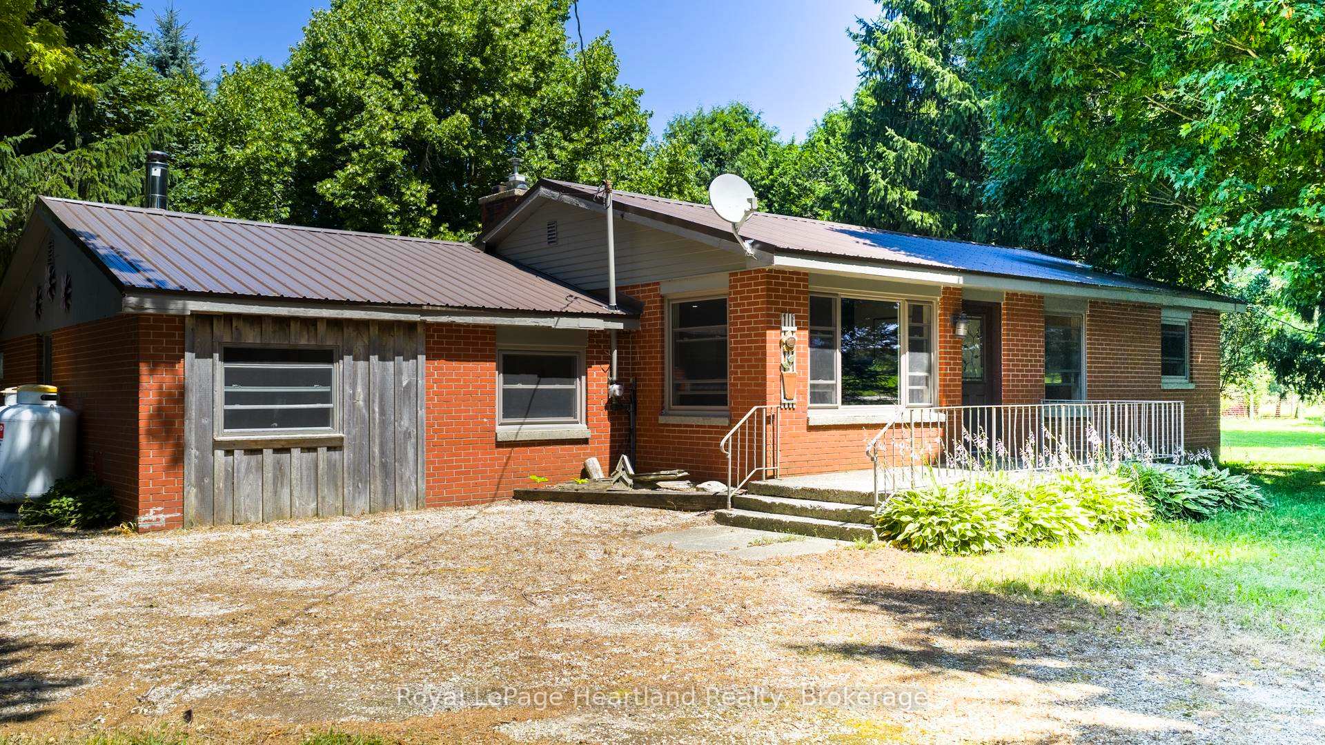 Photo 1 of 37752 Bayfield Road, Central Huron, Goderich — HOMEH