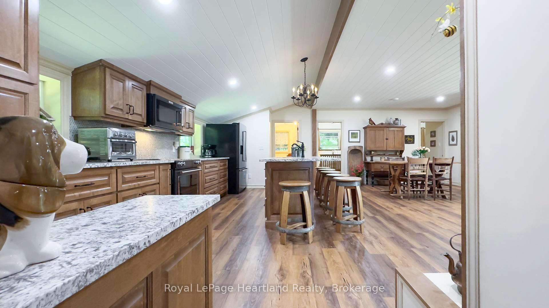 Photo 27 of 37752 Bayfield Road, Central Huron, Goderich — HOMEH