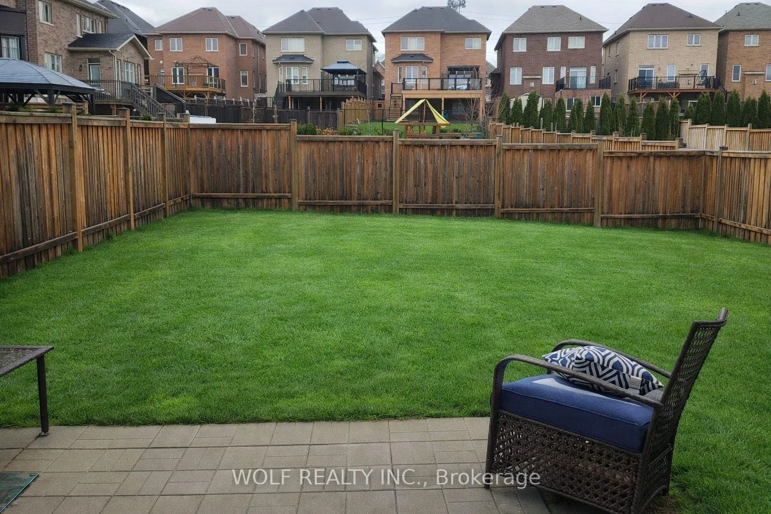 Photo 7 of 15 Covina Road, Brampton, Credit Valley — HOMEH