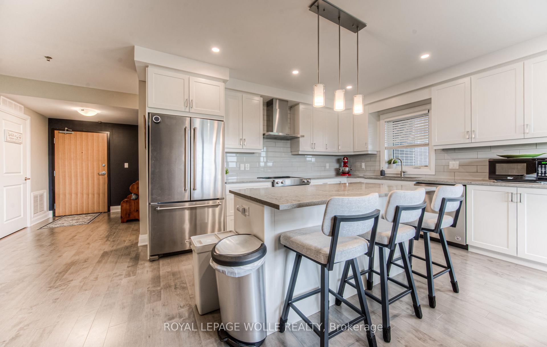Photo 11 of Unit 303, 249 Grey Silo Road, Waterloo — HOMEH
