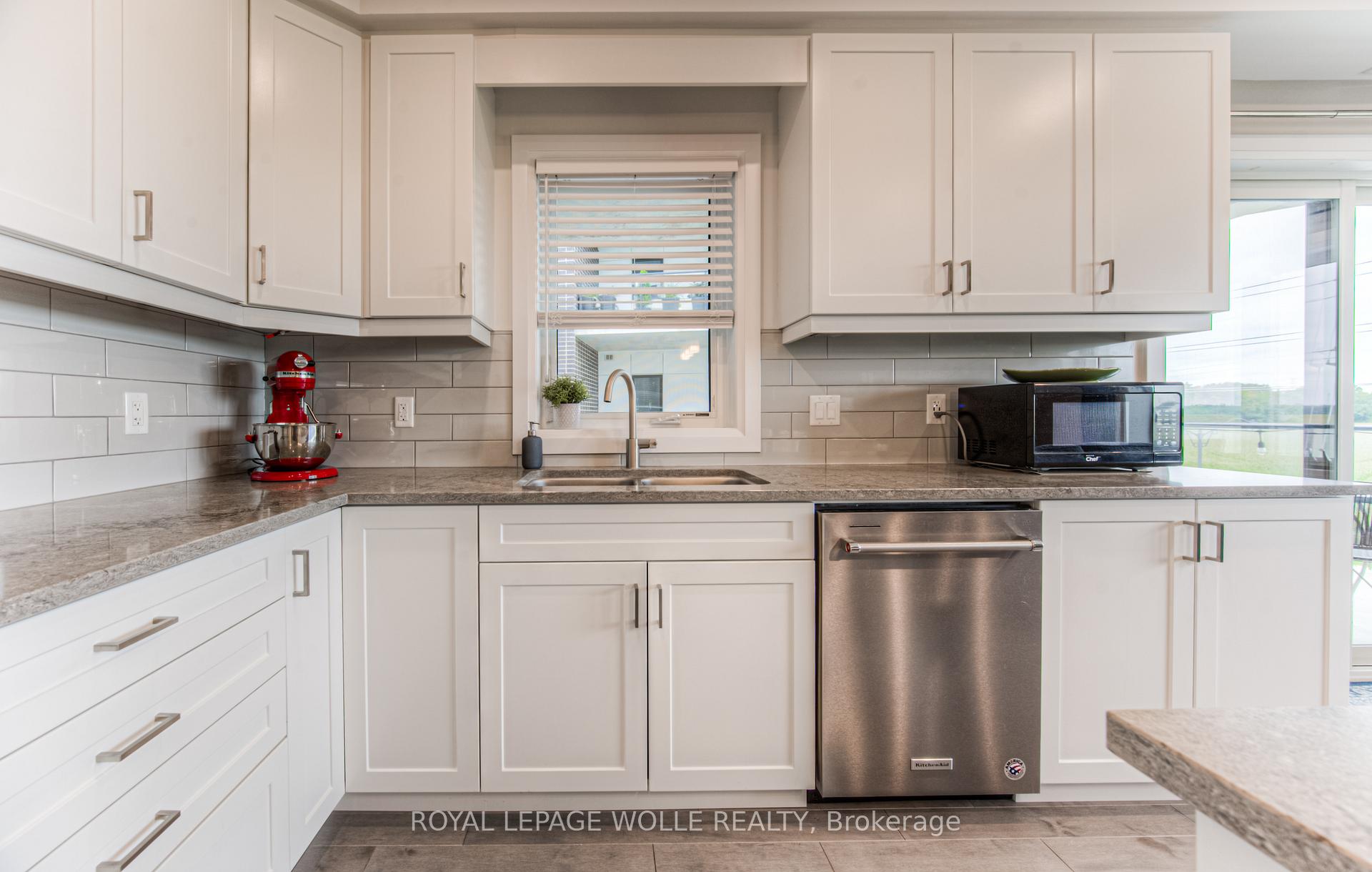 Photo 16 of Unit 303, 249 Grey Silo Road, Waterloo — HOMEH