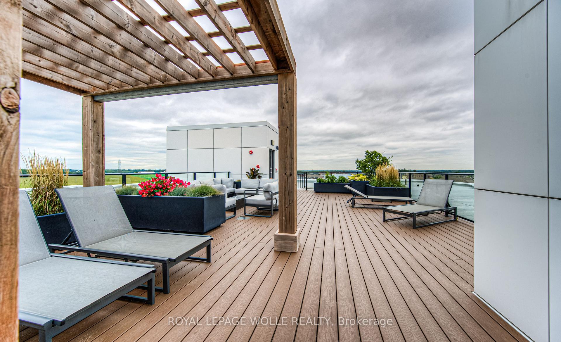 Photo 34 of Unit 303, 249 Grey Silo Road, Waterloo — HOMEH