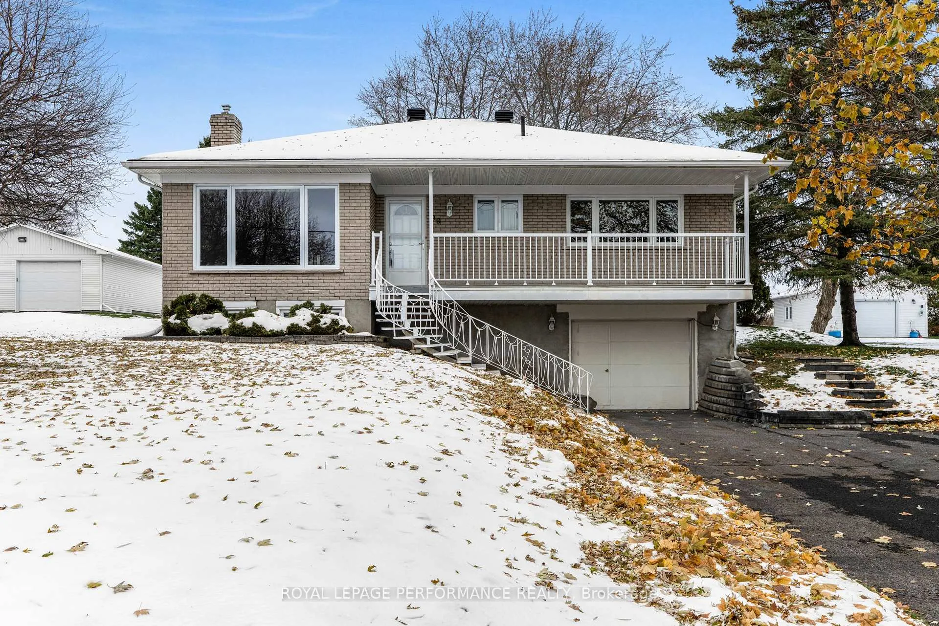 Photo 1 of 99 John Street, Champlain, L'Orignal — HOMEH