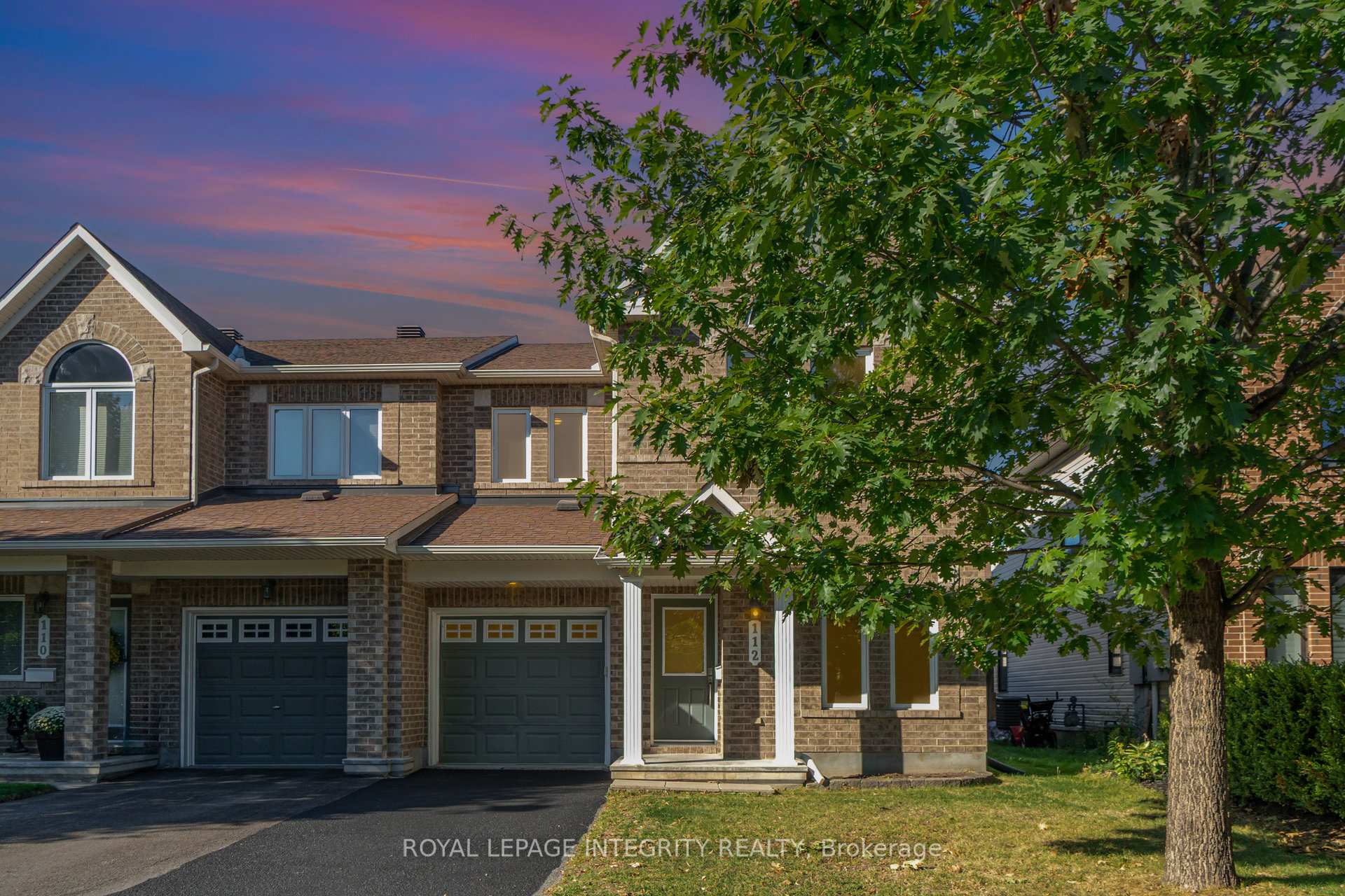 Front of 112 Dunforest Terrace