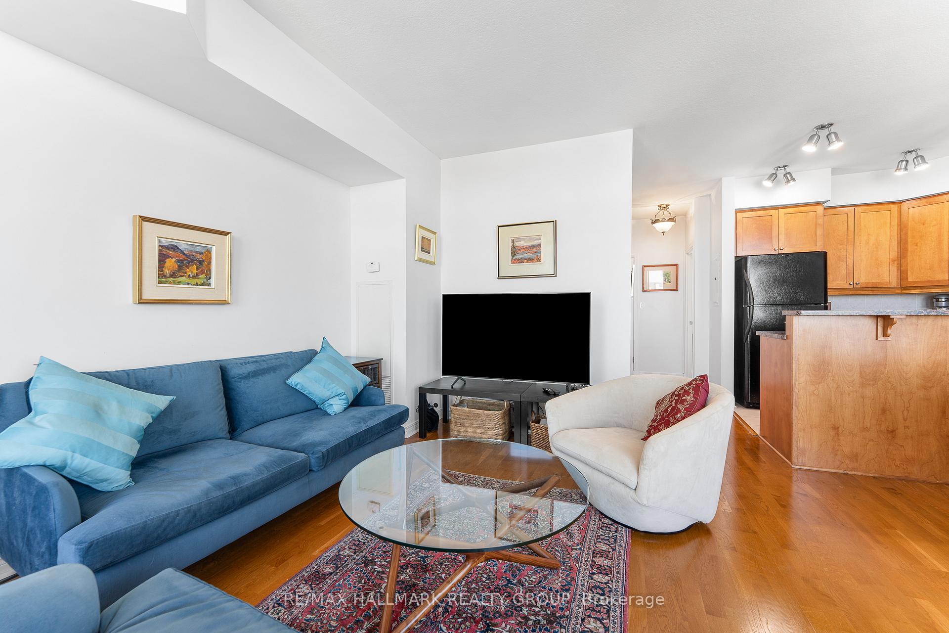 Photo 11 of Unit 2202, 570 Laurier Avenue W, Ottawa, Ottawa Centre — HOMEH