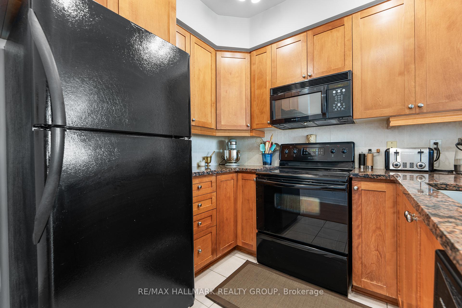 Photo 22 of Unit 2202, 570 Laurier Avenue W, Ottawa, Ottawa Centre — HOMEH
