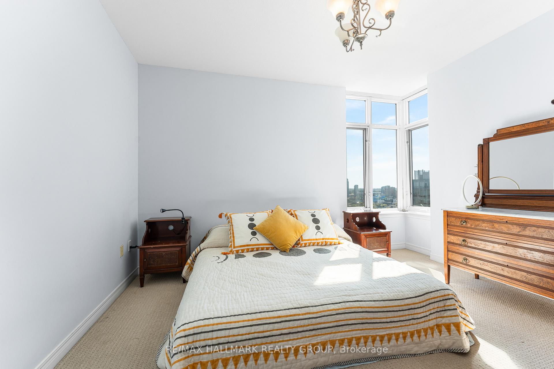 Photo 26 of Unit 2202, 570 Laurier Avenue W, Ottawa, Ottawa Centre — HOMEH