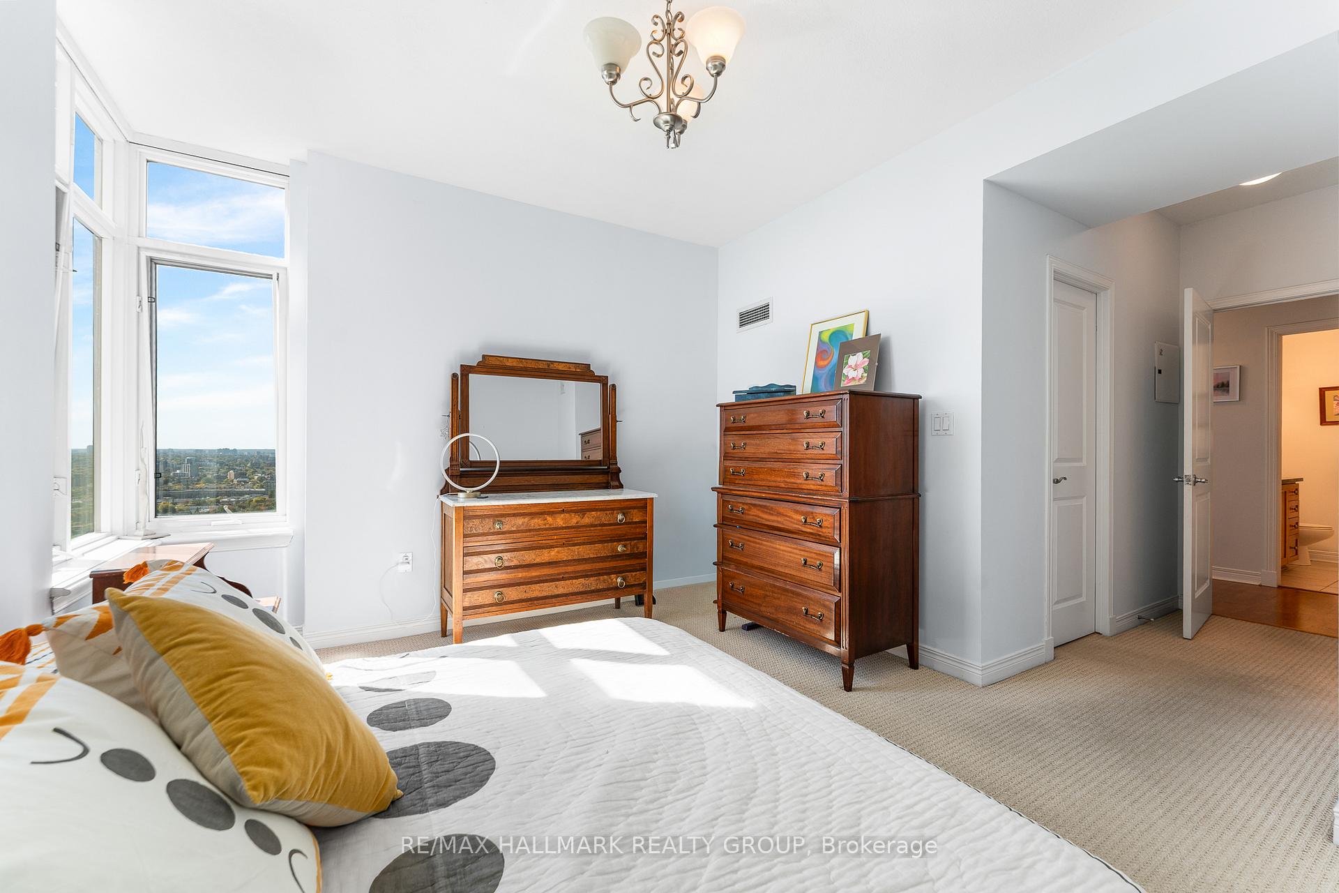 Photo 29 of Unit 2202, 570 Laurier Avenue W, Ottawa, Ottawa Centre — HOMEH
