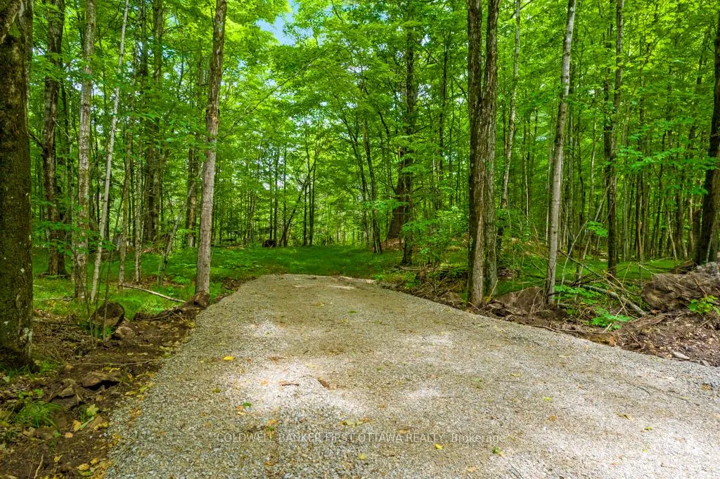 Photo 8 of 408 Doran Road, Tay Valley, Bathurst/Burgess & Sherbrooke (Bathurst) Twp — HOMEH