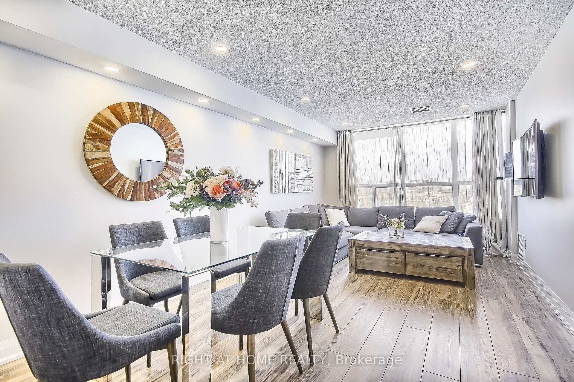 Photo 13 of Unit Ph7, 955 O'connor Drive E, Toronto, O'Connor-Parkview — HOMEH