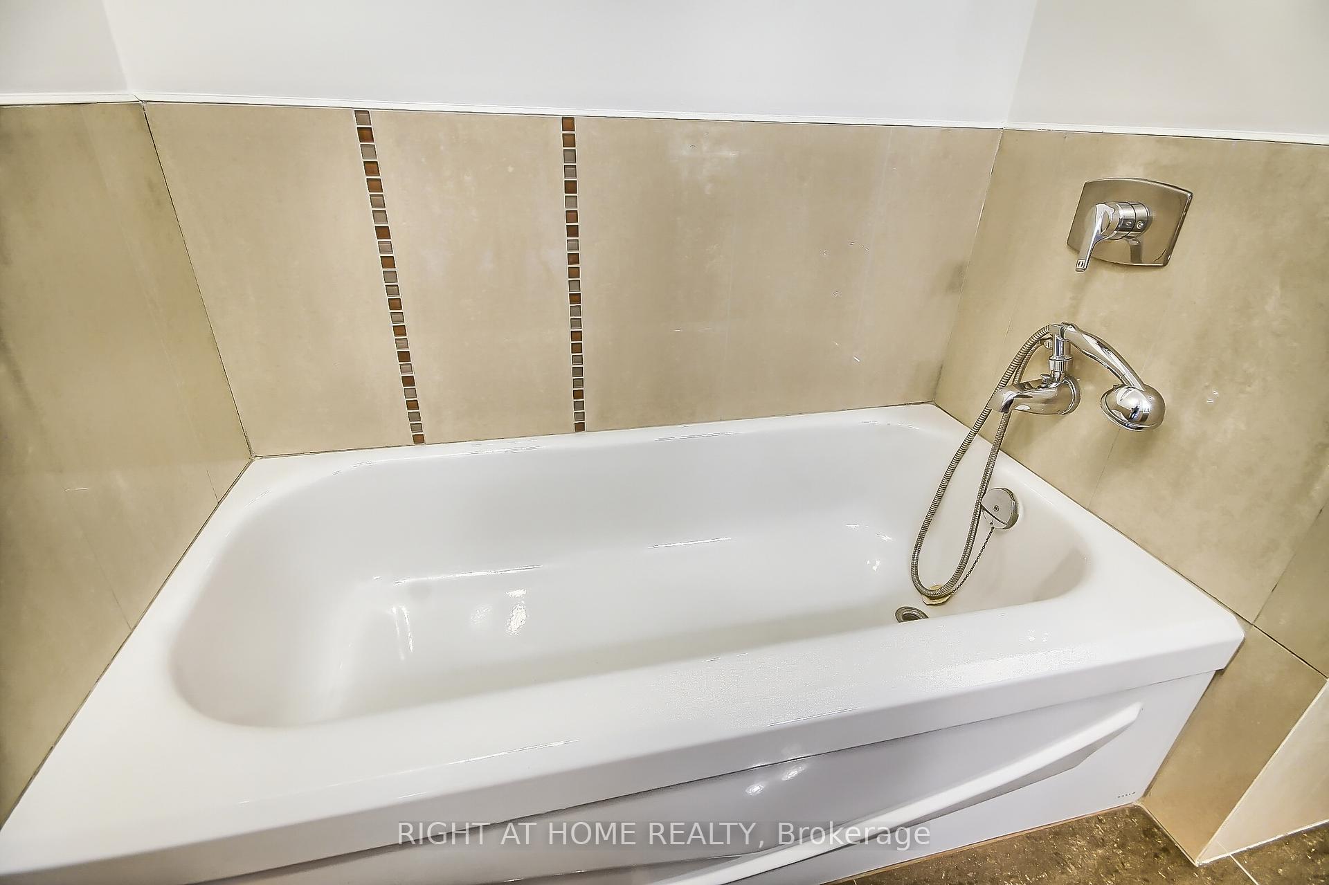 Photo 26 of Unit Ph7, 955 O'connor Drive E, Toronto, O'Connor-Parkview — HOMEH