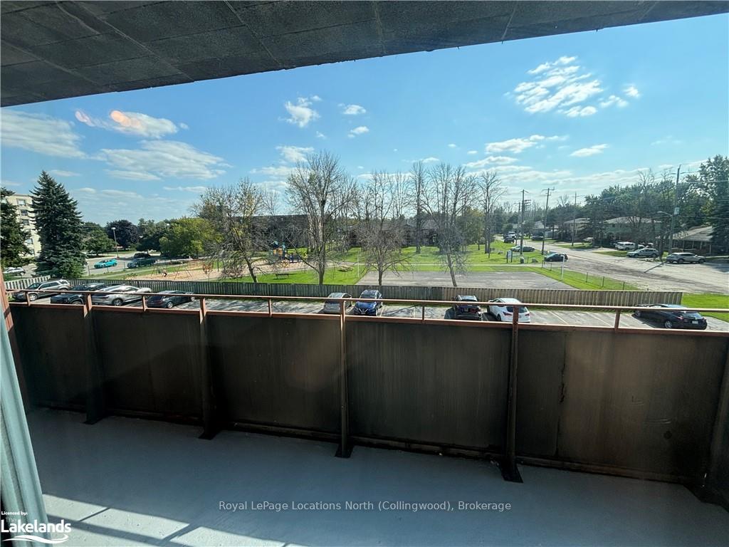 Photo 9 of Unit 304, 184 Eighth Street, Collingwood — HOMEH