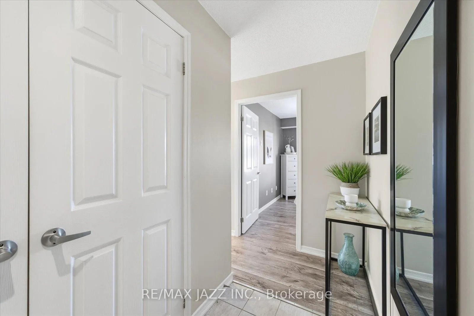 Photo 14 of Unit 310, 132 Aspen Springs Drive, Clarington, Bowmanville — HOMEH