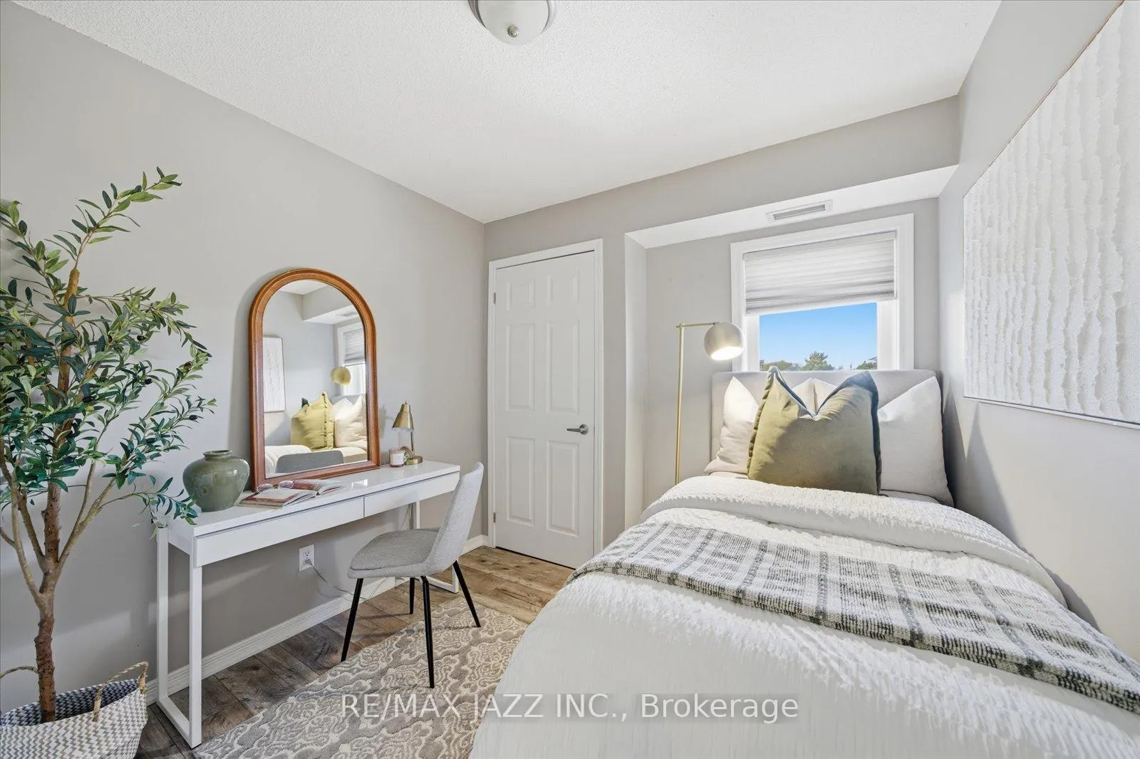 Photo 70 of Unit 310, 132 Aspen Springs Drive, Clarington, Bowmanville — HOMEH