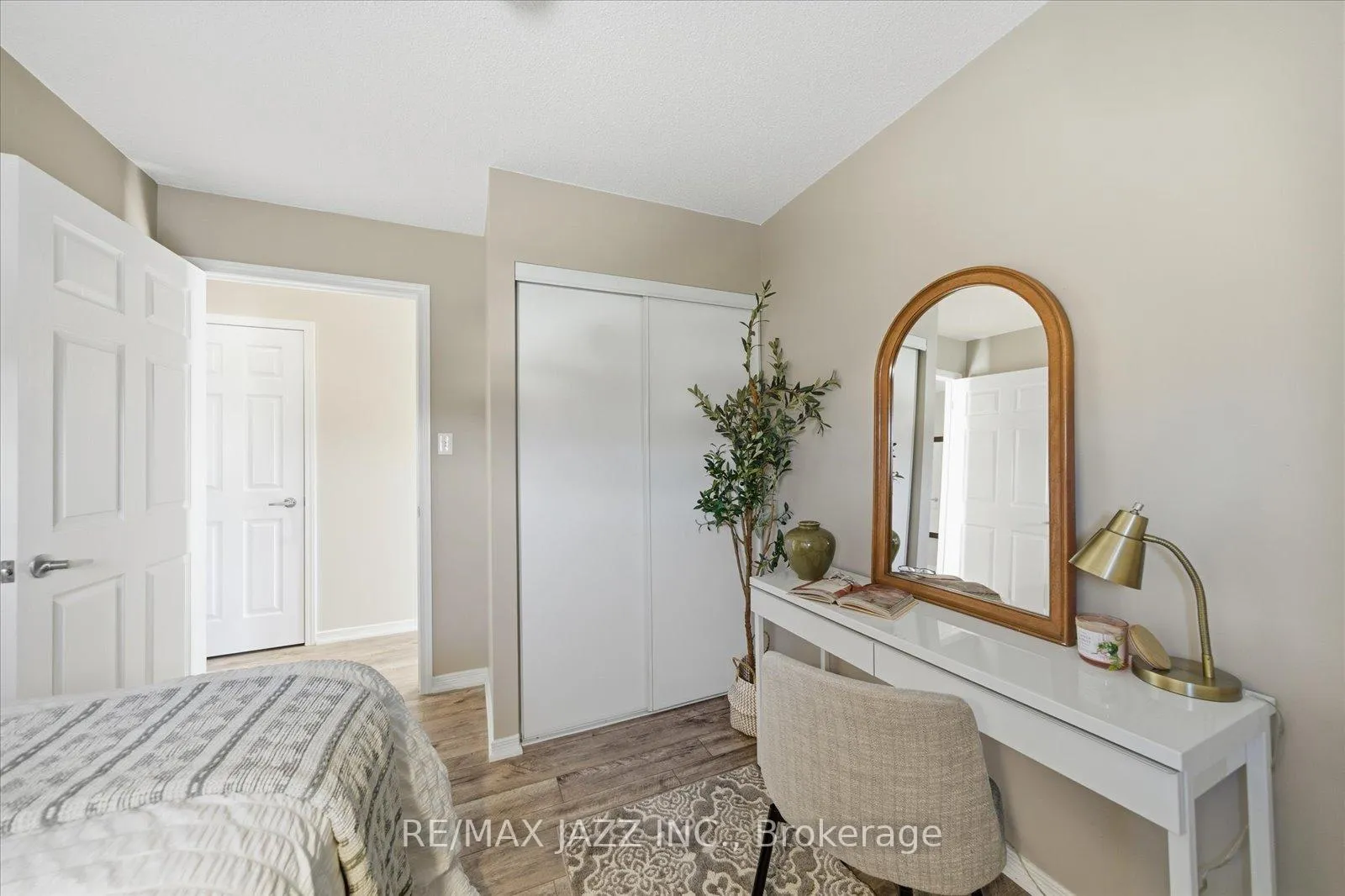 Photo 75 of Unit 310, 132 Aspen Springs Drive, Clarington, Bowmanville — HOMEH