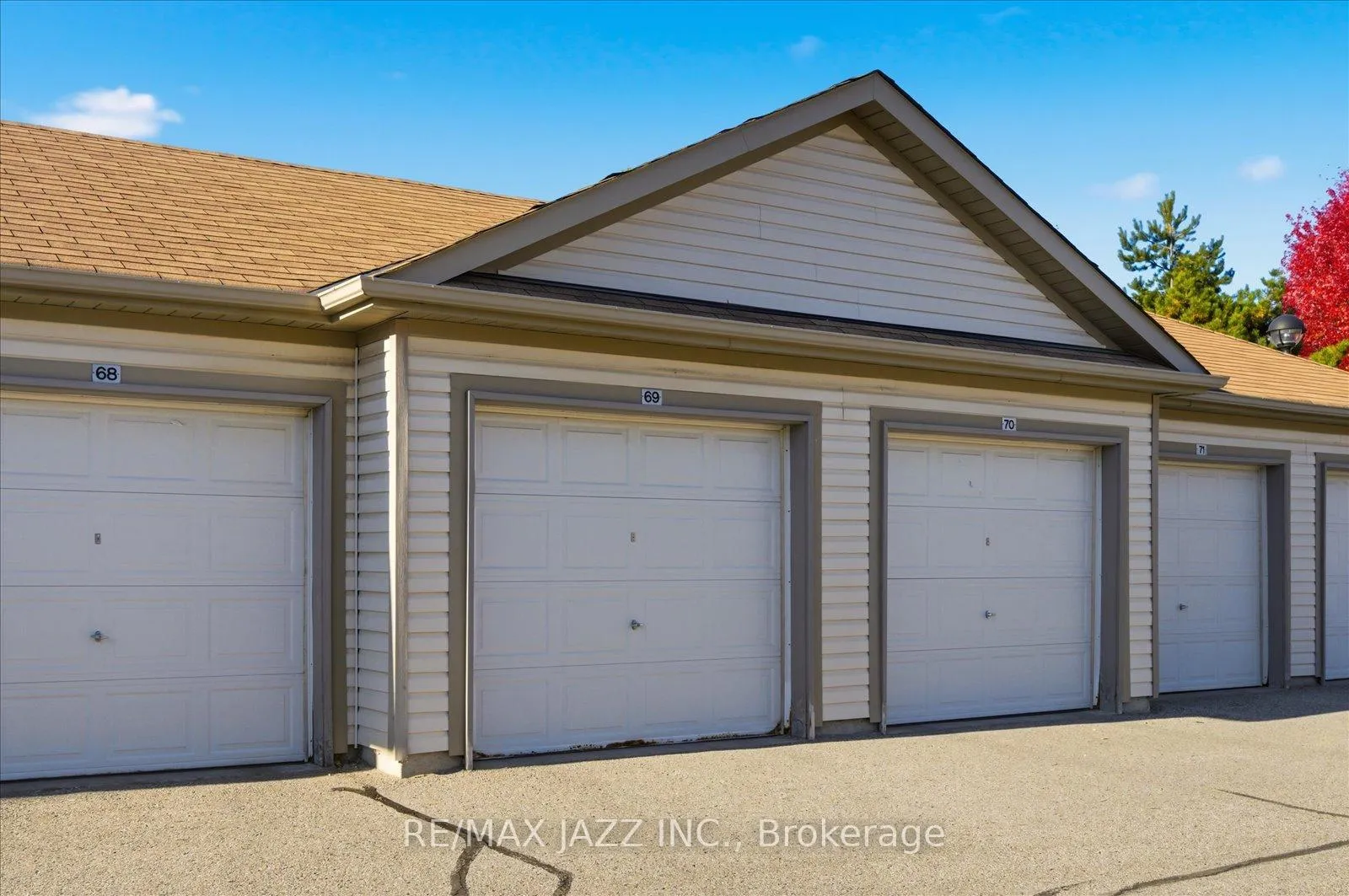 Photo 103 of Unit 310, 132 Aspen Springs Drive, Clarington, Bowmanville — HOMEH
