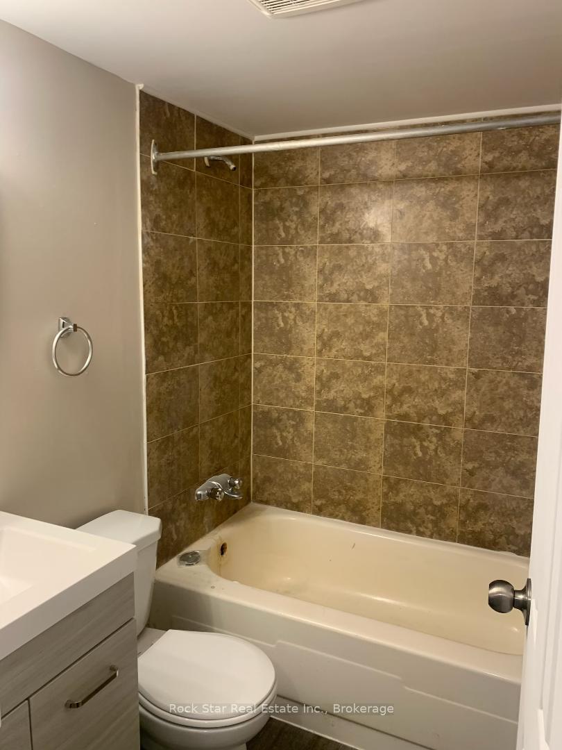 Photo 9 of Unit 102, 601 Barber Avenue N, North Perth, Listowel — HOMEH