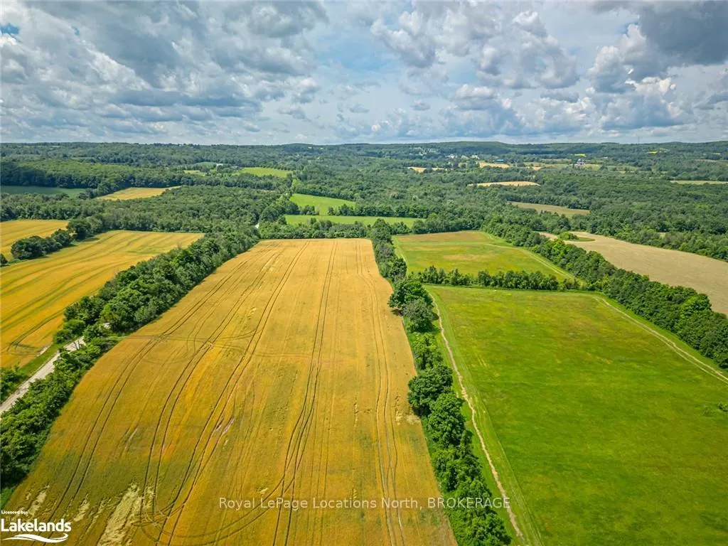 Photo 5 of 7958 21/22 Nottawasaga Side Road, Clearview, Rural Clearview — HOMEH