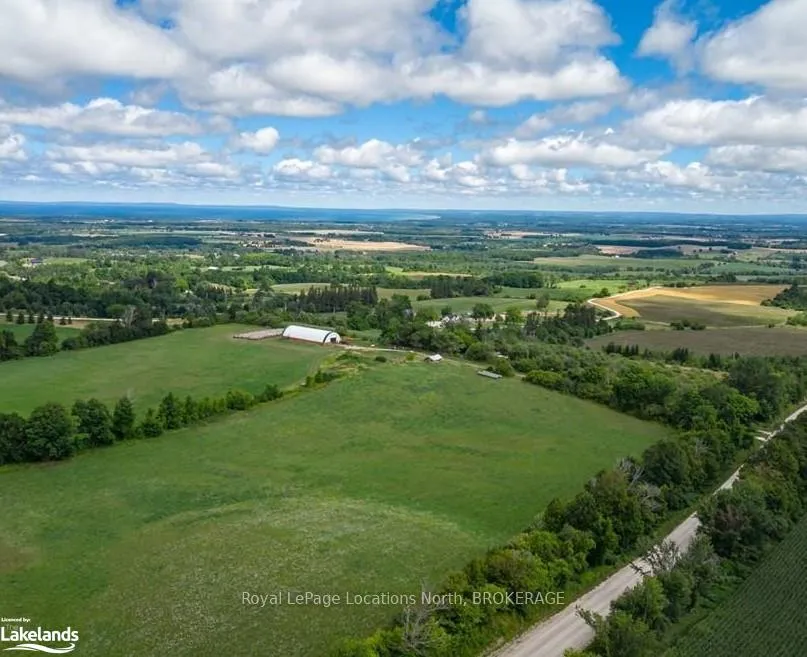 Photo 15 of 7958 21/22 Nottawasaga Side Road, Clearview, Rural Clearview — HOMEH