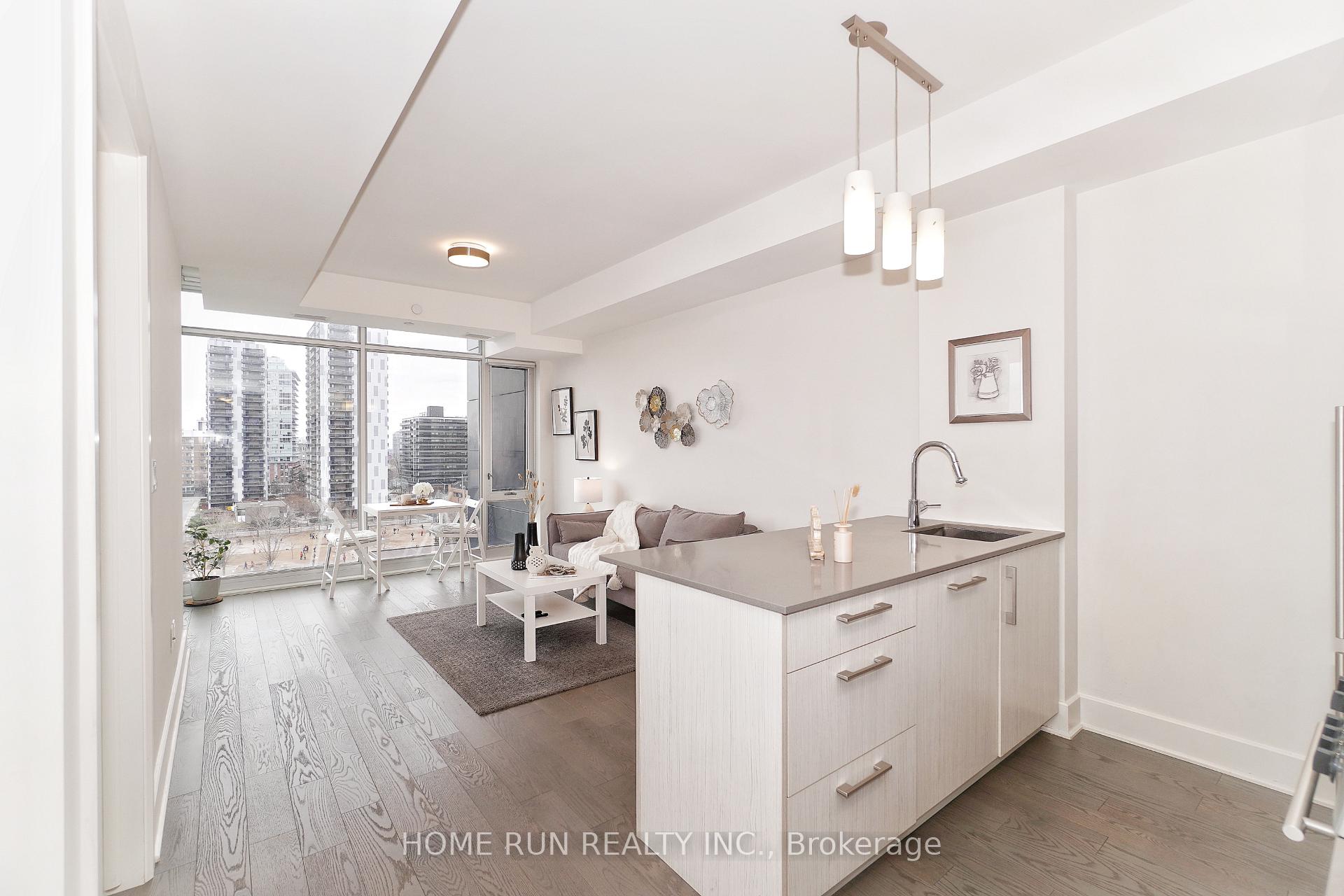 Photo 6 of Unit 913, 255 Bay Street, Ottawa, Ottawa Centre — HOMEH