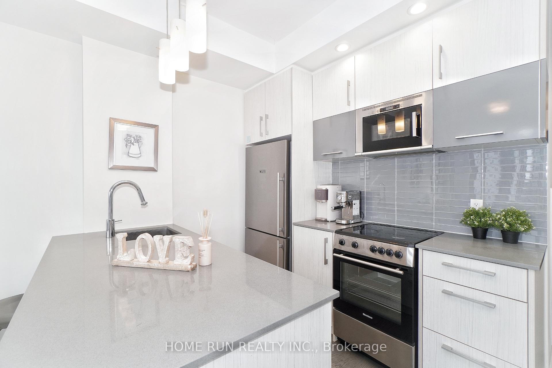 Photo 9 of Unit 913, 255 Bay Street, Ottawa, Ottawa Centre — HOMEH