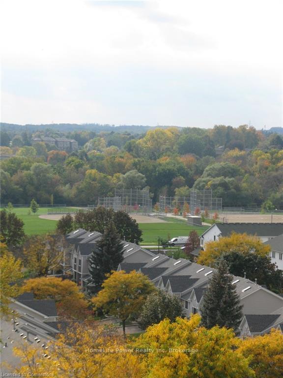 Photo 13 of Unit 910, 55 Green Valley Drive, Kitchener — HOMEH