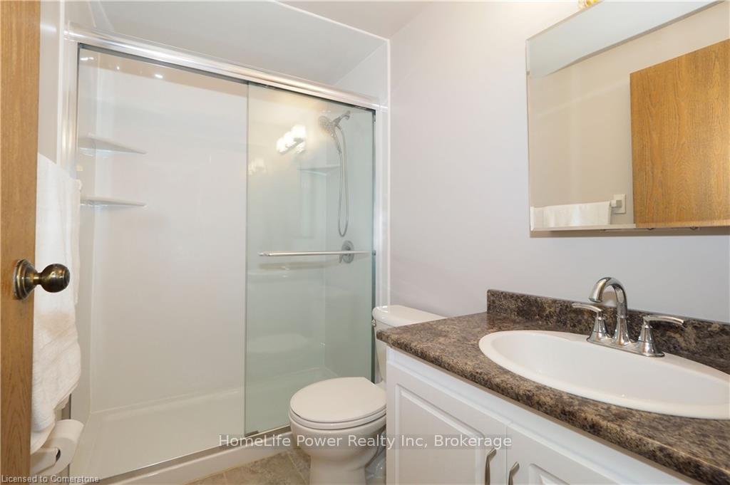 Photo 26 of Unit 910, 55 Green Valley Drive, Kitchener — HOMEH