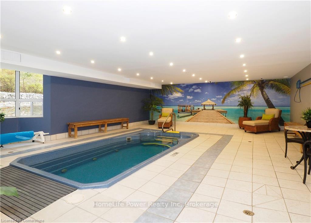 Photo 29 of Unit 910, 55 Green Valley Drive, Kitchener — HOMEH