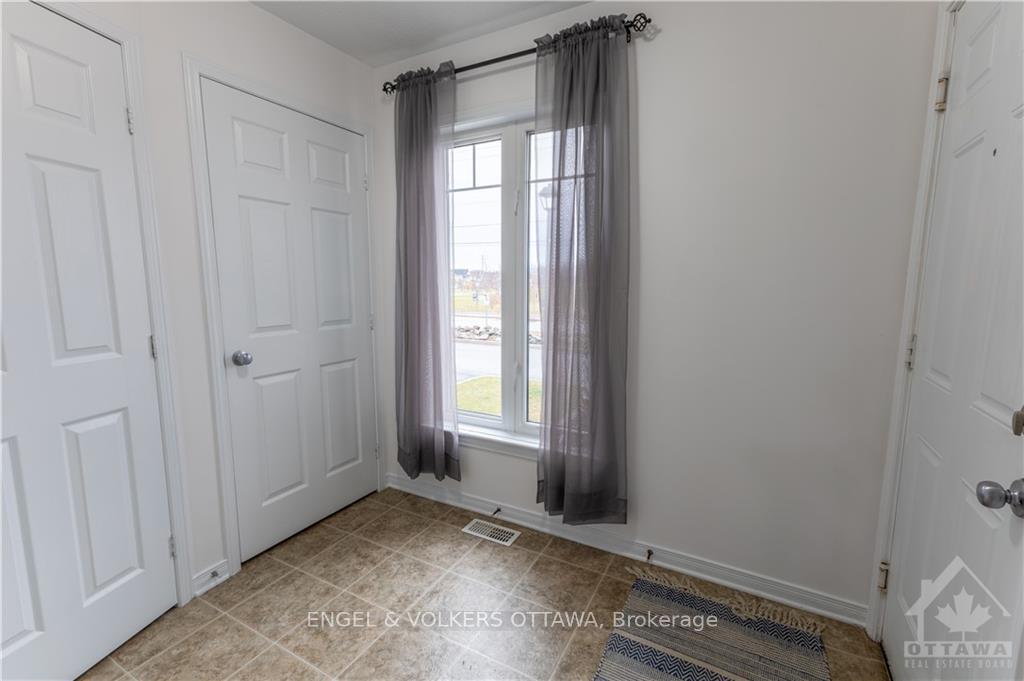 Photo 6 of 218 SHANLY Private, Ottawa, Barrhaven - Stonebridge — HOMEH