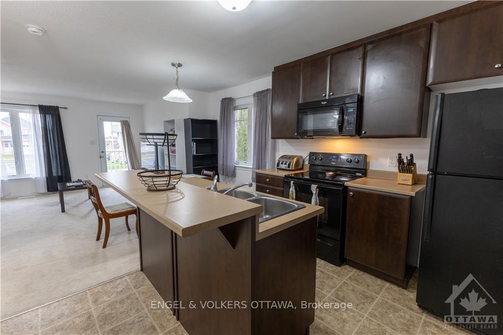 Photo 7 of 218 SHANLY Private, Ottawa, Barrhaven - Stonebridge — HOMEH