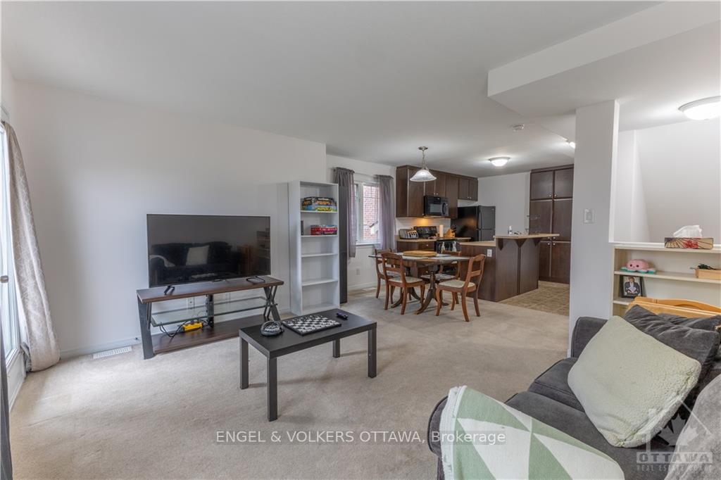 Photo 14 of 218 SHANLY Private, Ottawa, Barrhaven - Stonebridge — HOMEH