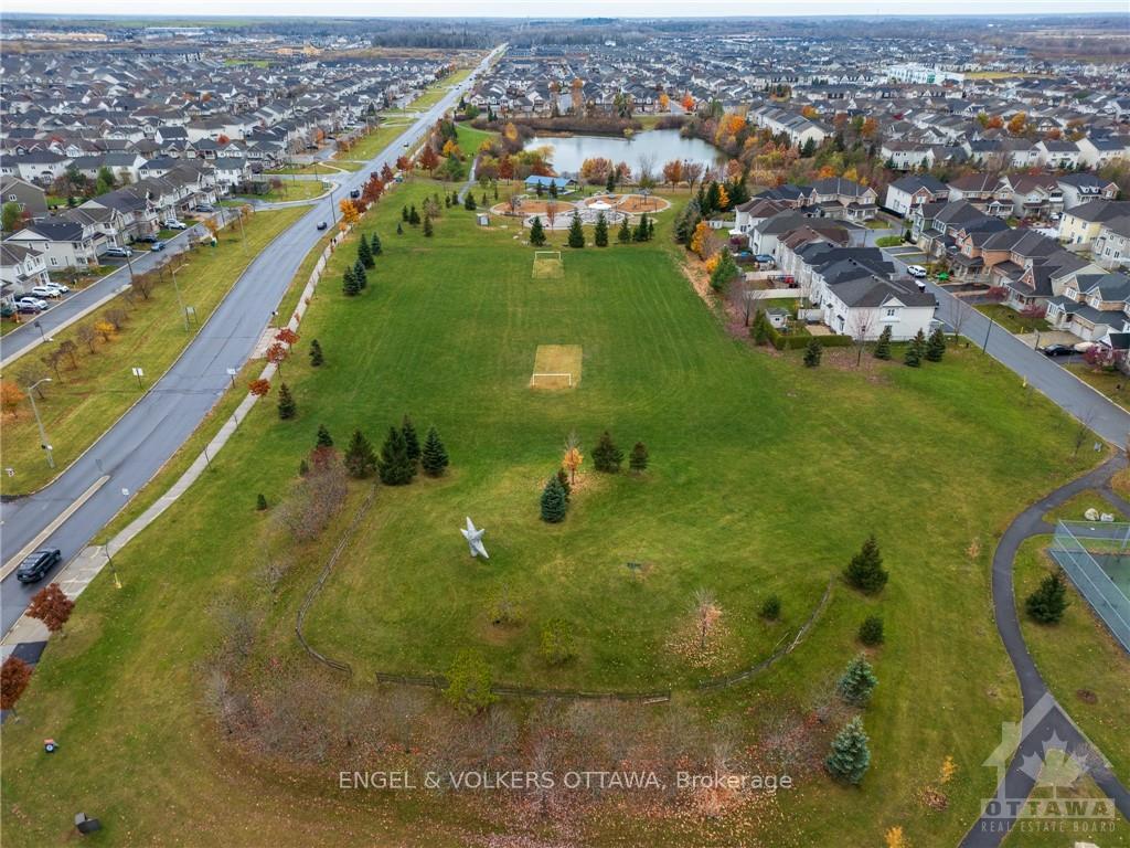 Photo 29 of 218 SHANLY Private, Ottawa, Barrhaven - Stonebridge — HOMEH