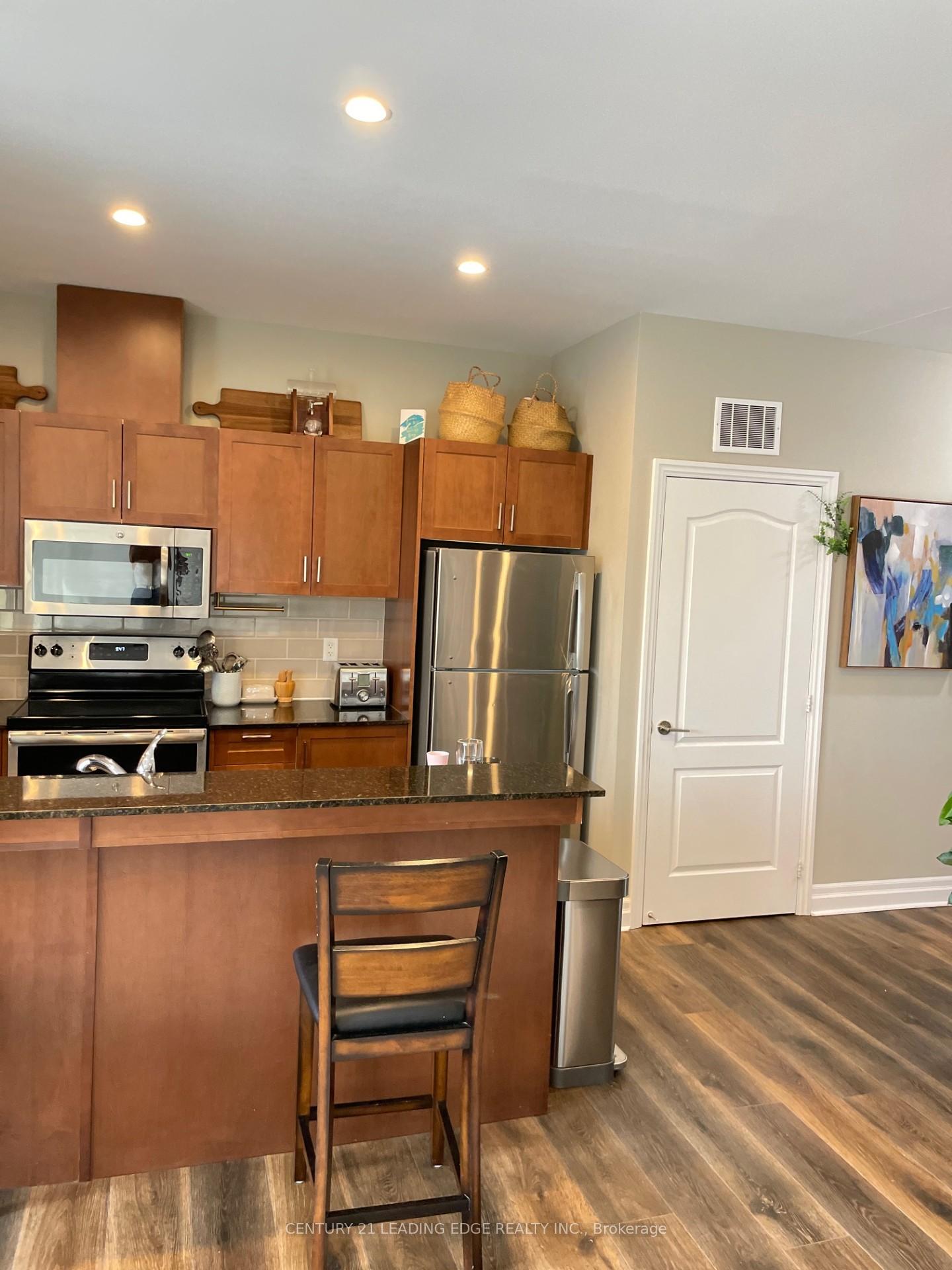 Photo 11 of Unit 503, 44 Bond Street W, Oshawa, O'Neill — HOMEH