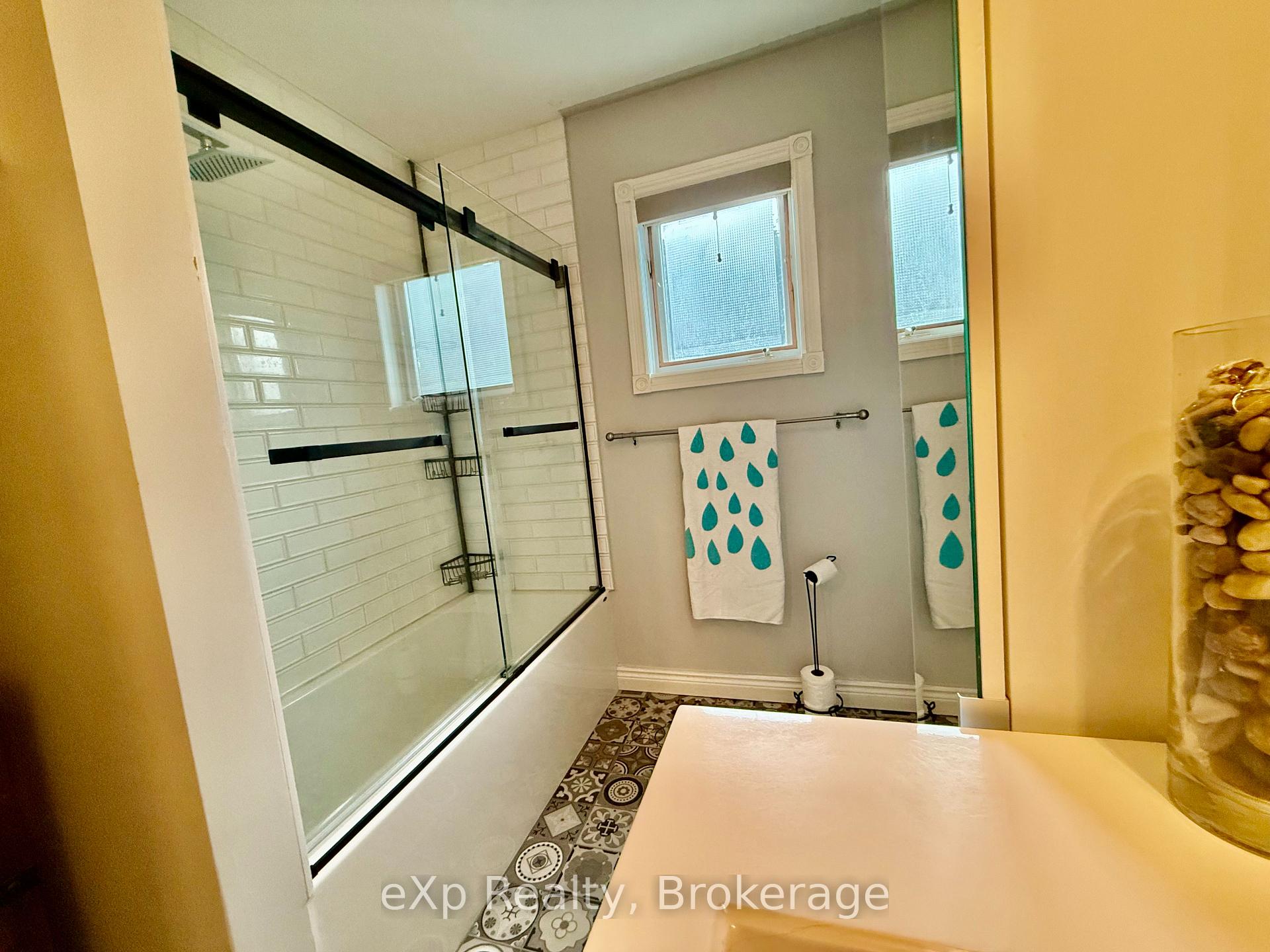Photo 15 of 12 Watt Street, Brockton — HOMEH