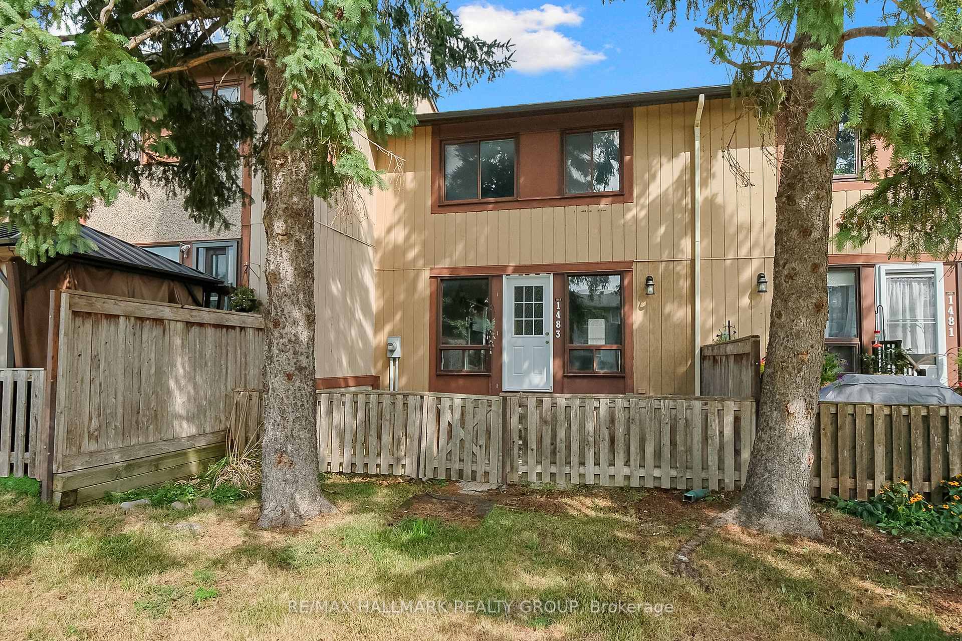Photo 2 of Unit 9, 1483 Bethamy Lane, Ottawa, Beacon Hill South — HOMEH