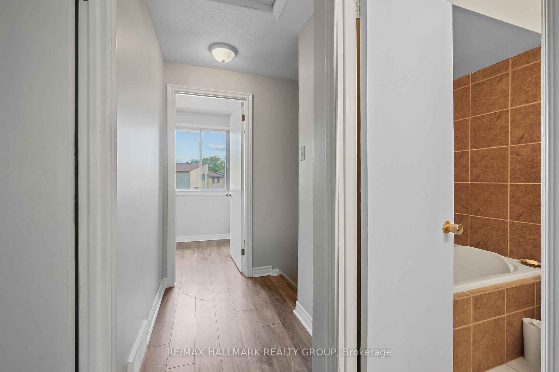 Photo 32 of Unit 9, 1483 Bethamy Lane, Ottawa, Beacon Hill South — HOMEH