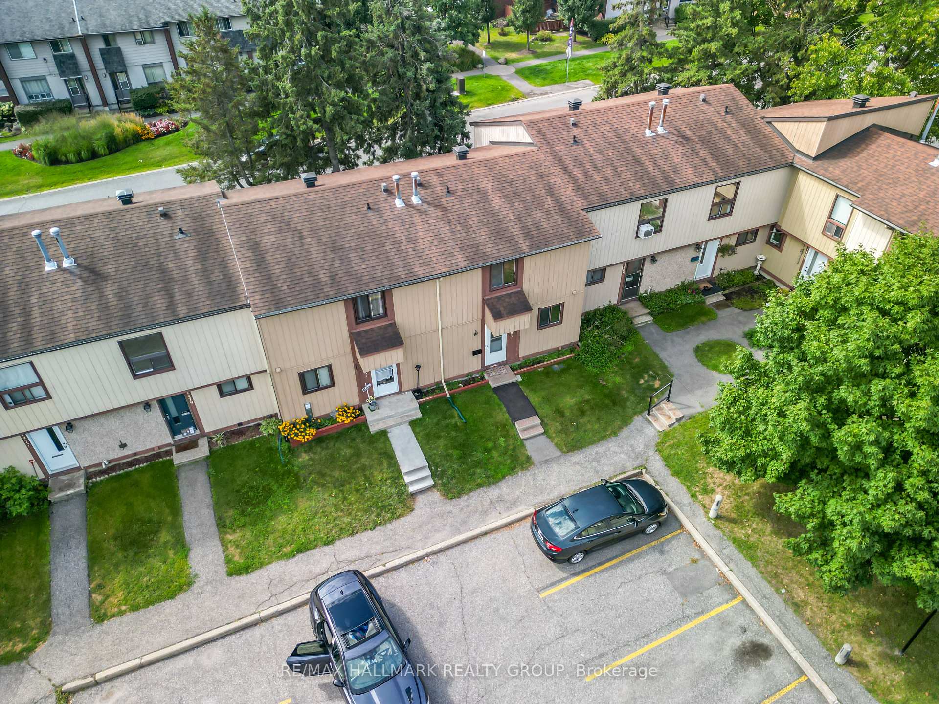 Photo 45 of Unit 9, 1483 Bethamy Lane, Ottawa, Beacon Hill South — HOMEH